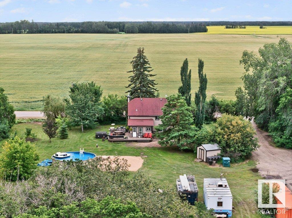 Property Photo: 26542 Twp Road 504 AB T9E 3X1