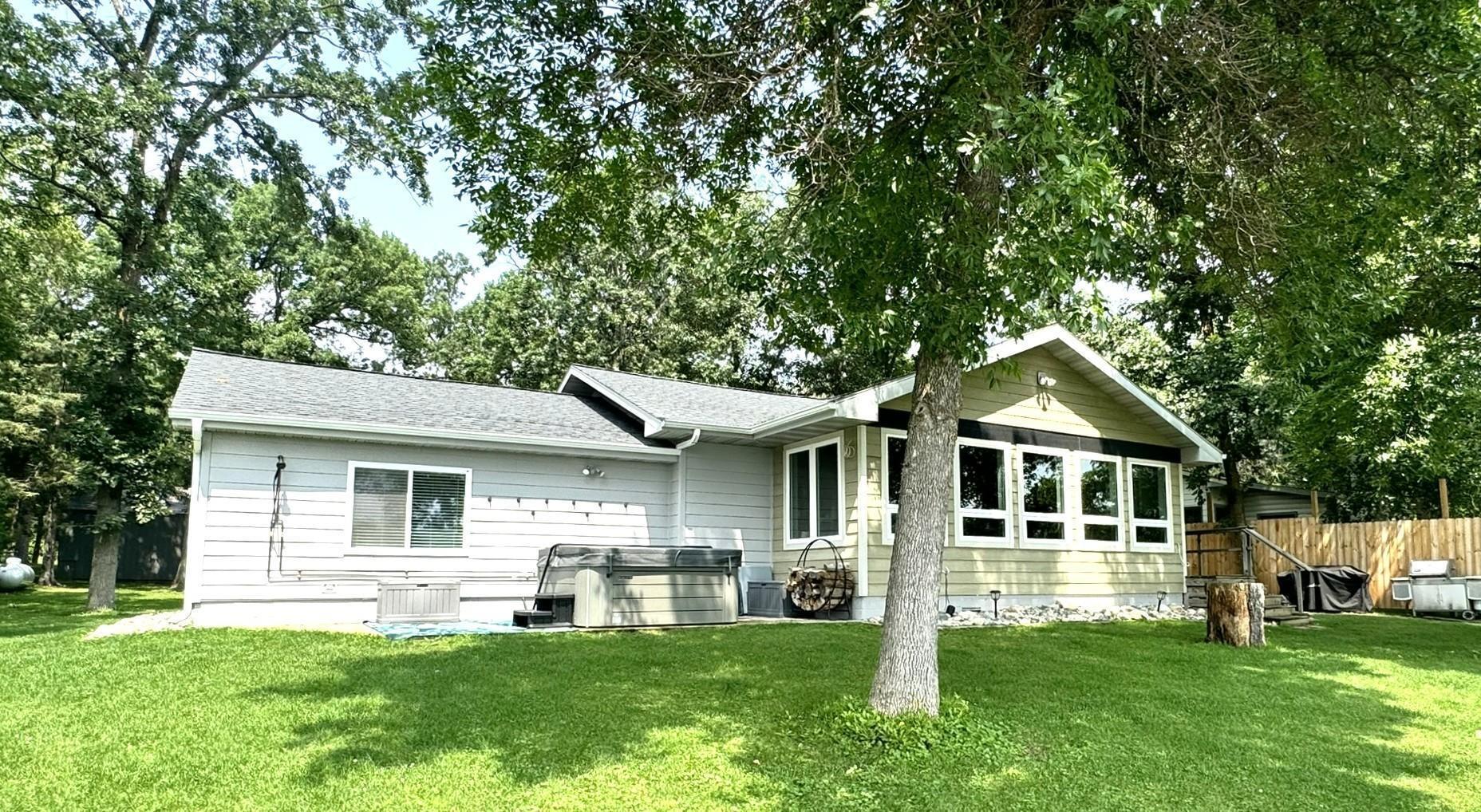 24275 Fairwood Lane  Nevis MN 56467 photo