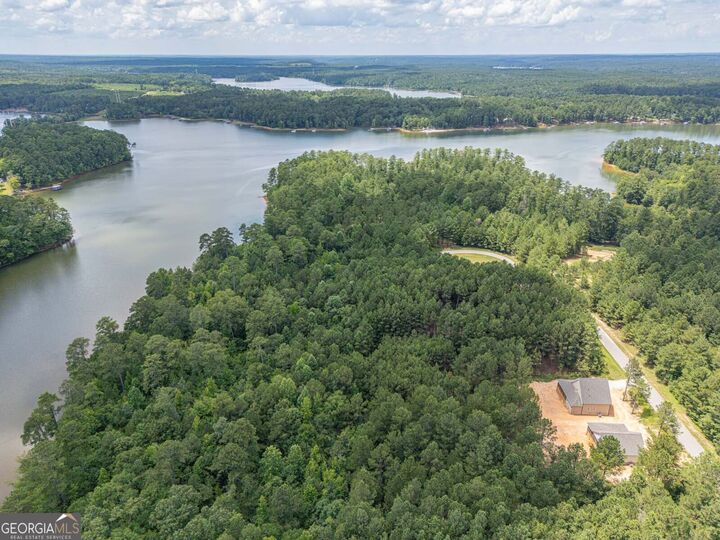 Property Photo: 1192 Sunset Cove GA 30668