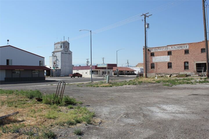 343 N Montana  Dillon MT 59725 photo