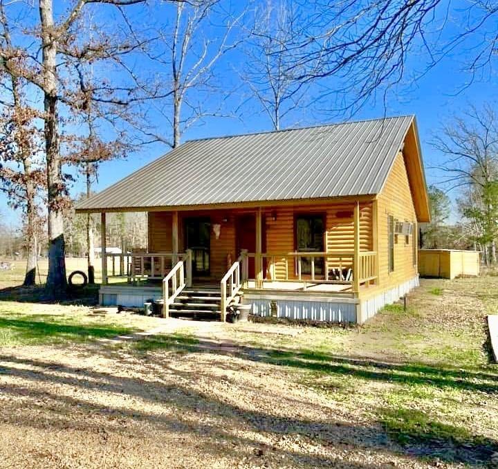 Property Photo: 1015 Childress Road LA 71435