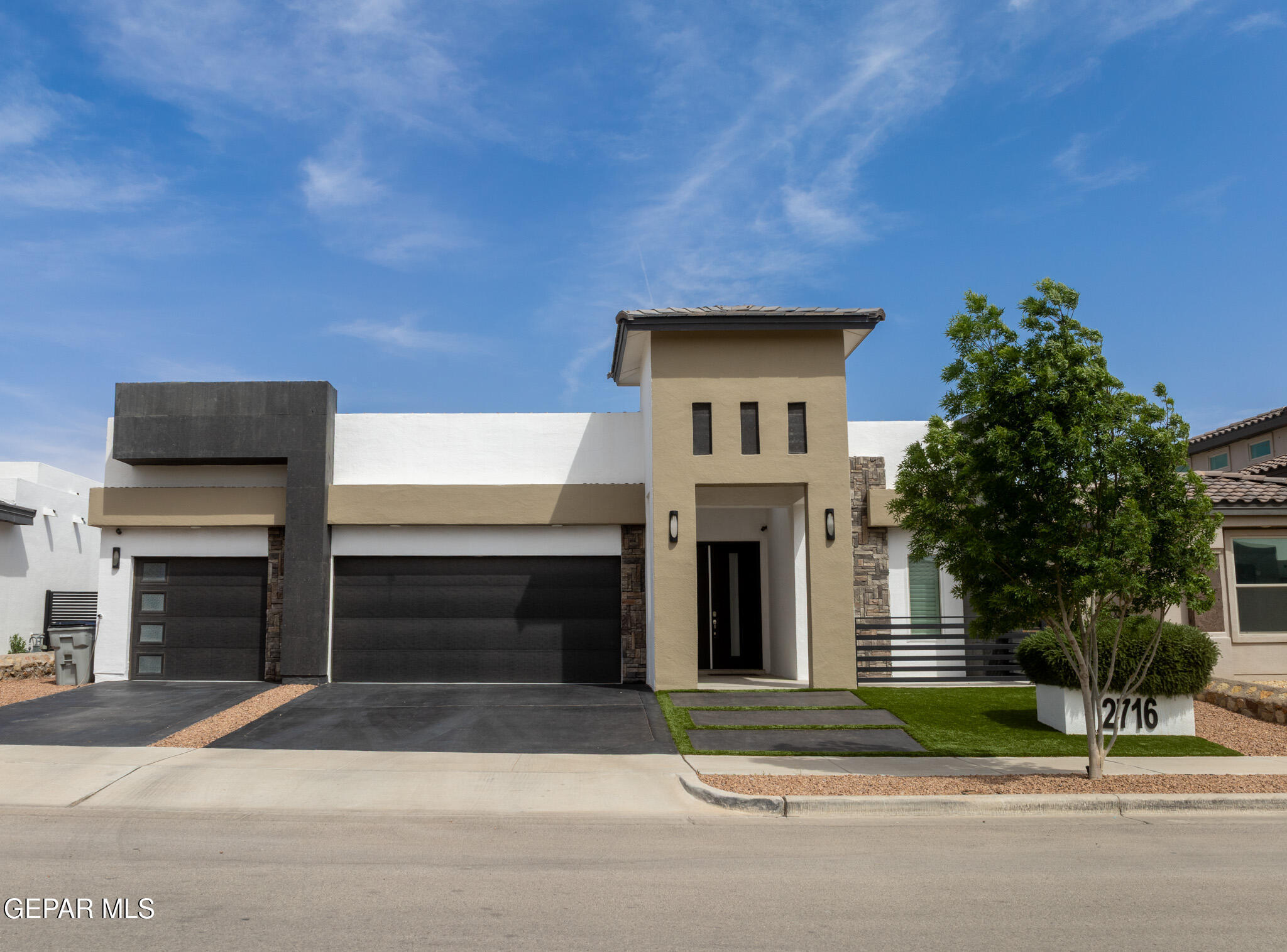 Property Photo: 2716 Tierra Murcia Street TX 79938