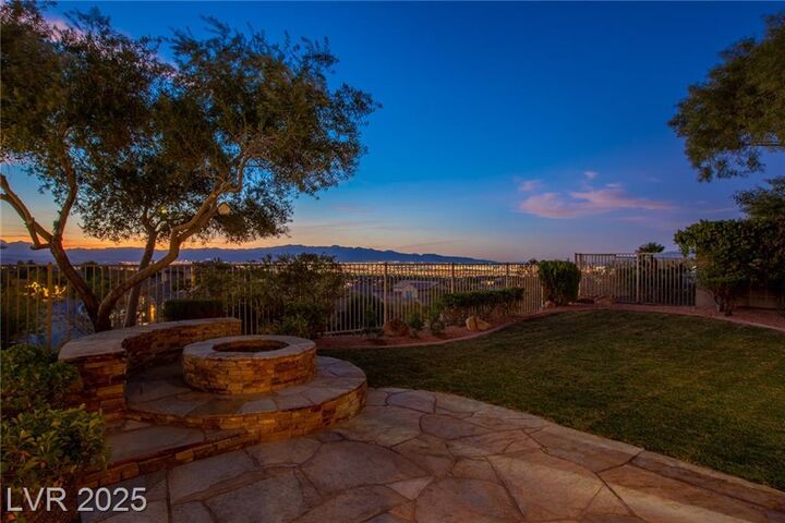 Property Photo:  3 Pine Hollow Drive  NV 89052