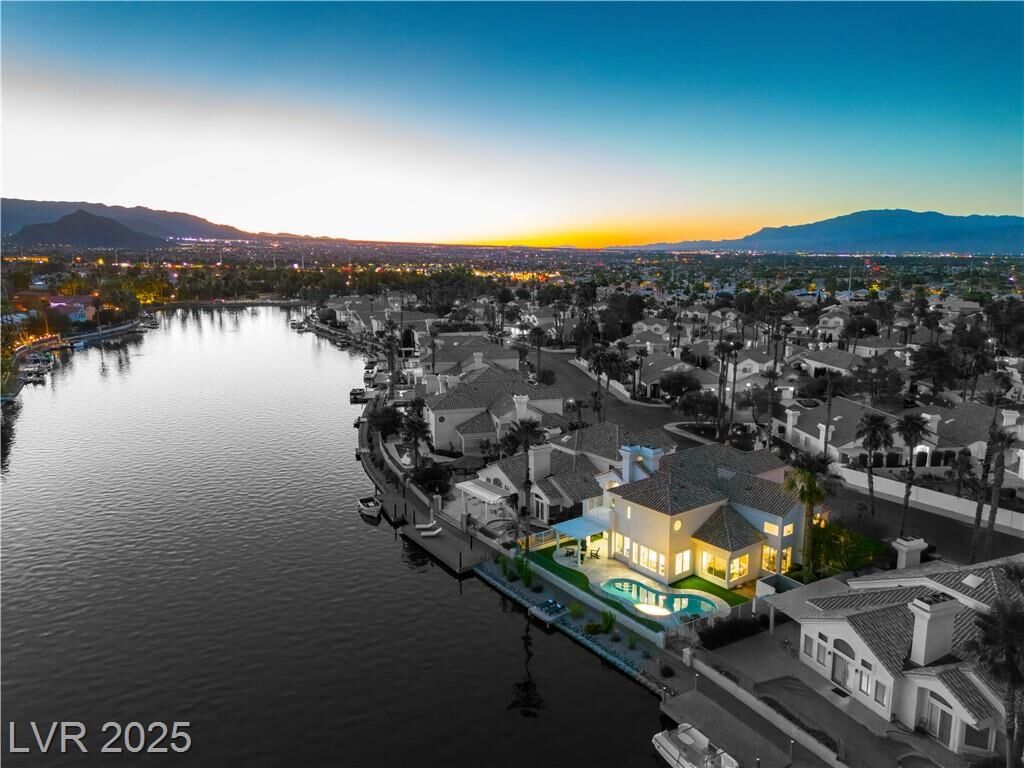 Property Photo: 2941 Harbor Cove Drive NV 89128