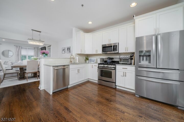 Property Photo:  70 Bloomfield Ave 70  NJ 07021 