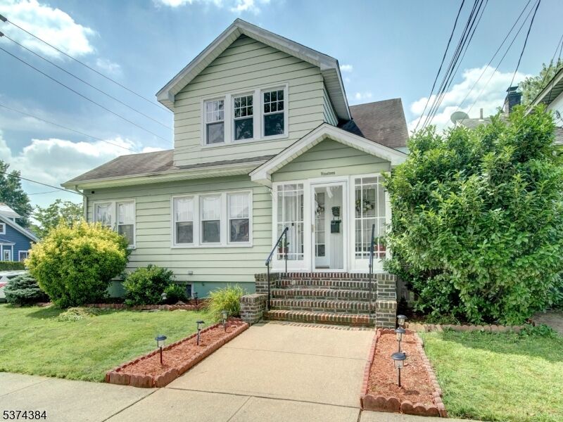 Property Photo:  19 Harding St  NJ 07040 