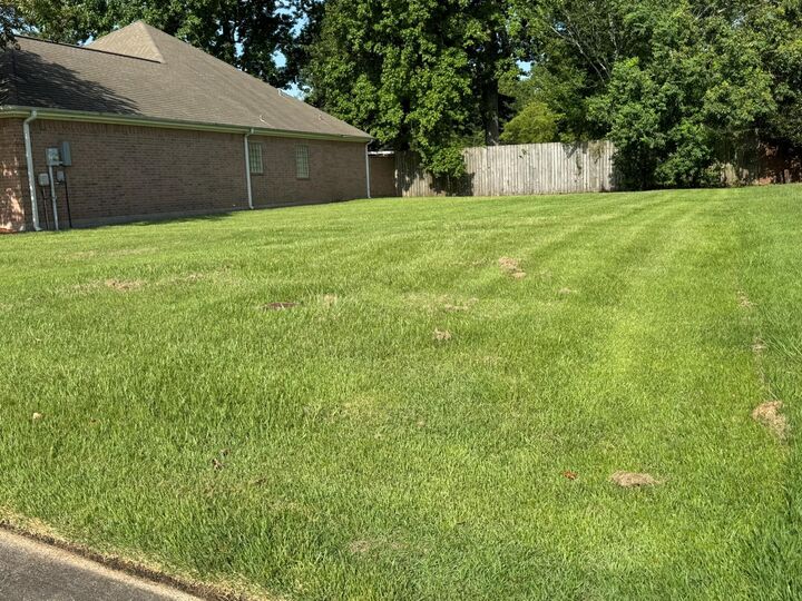 Property Photo:  21 Waterford Gardens  TX 77630 