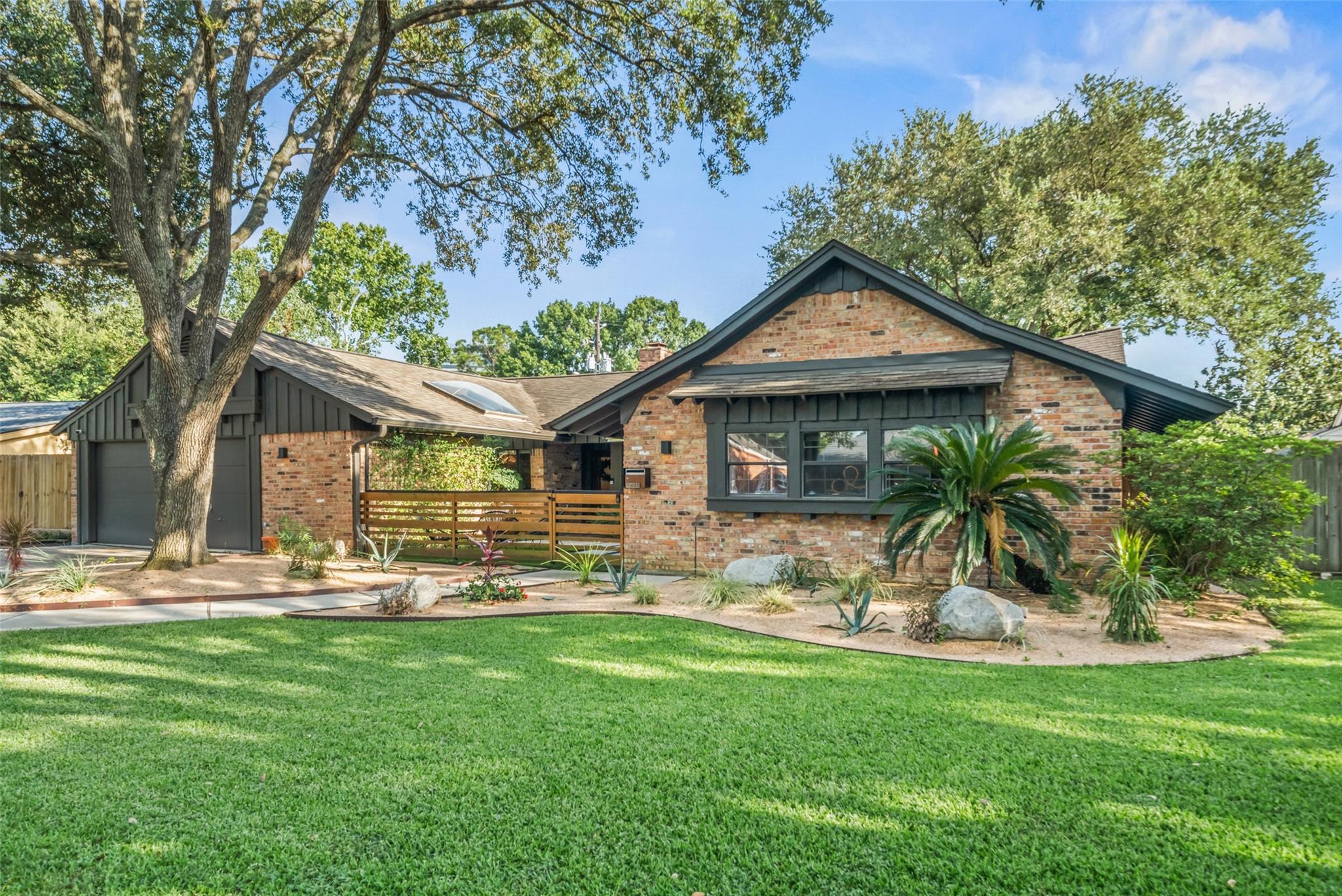Property Photo: 10623 Olympia Drive TX 77042