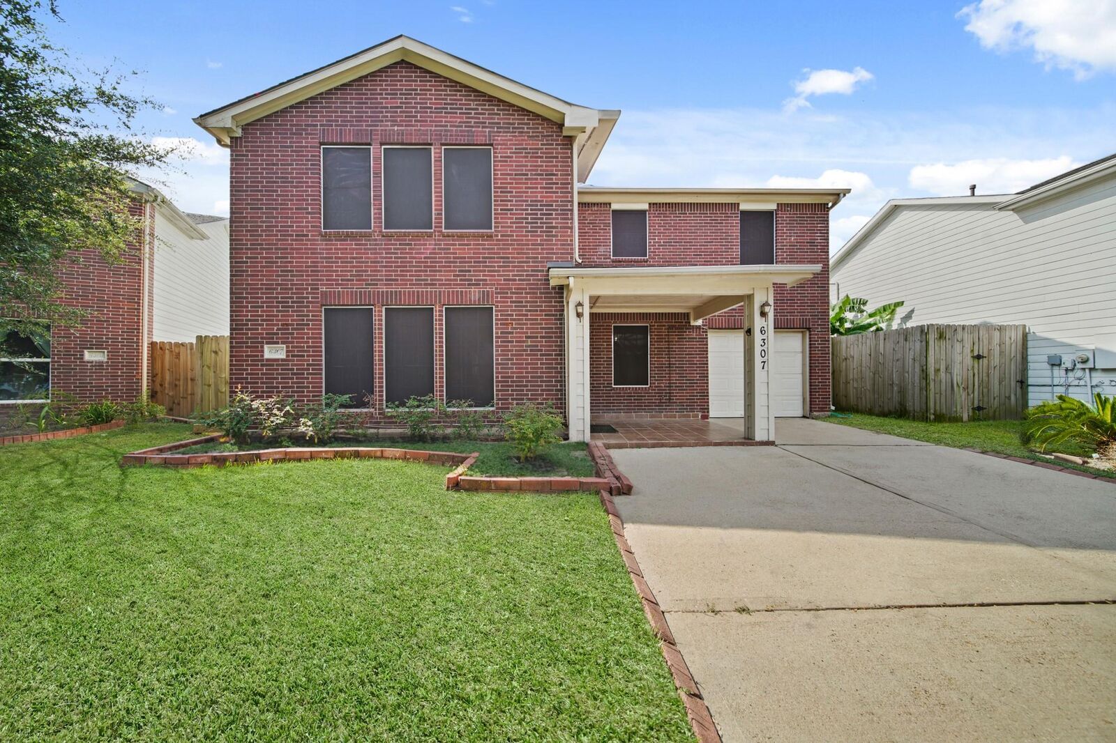 Property Photo:  6307 Frosty Brook Drive  TX 77085 
