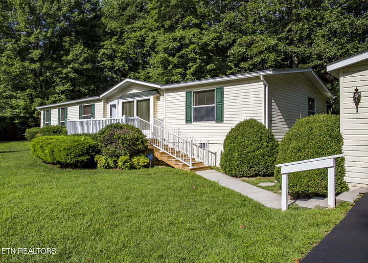 Property Photo:  18 Prestonwood Terrace  TN 38558 