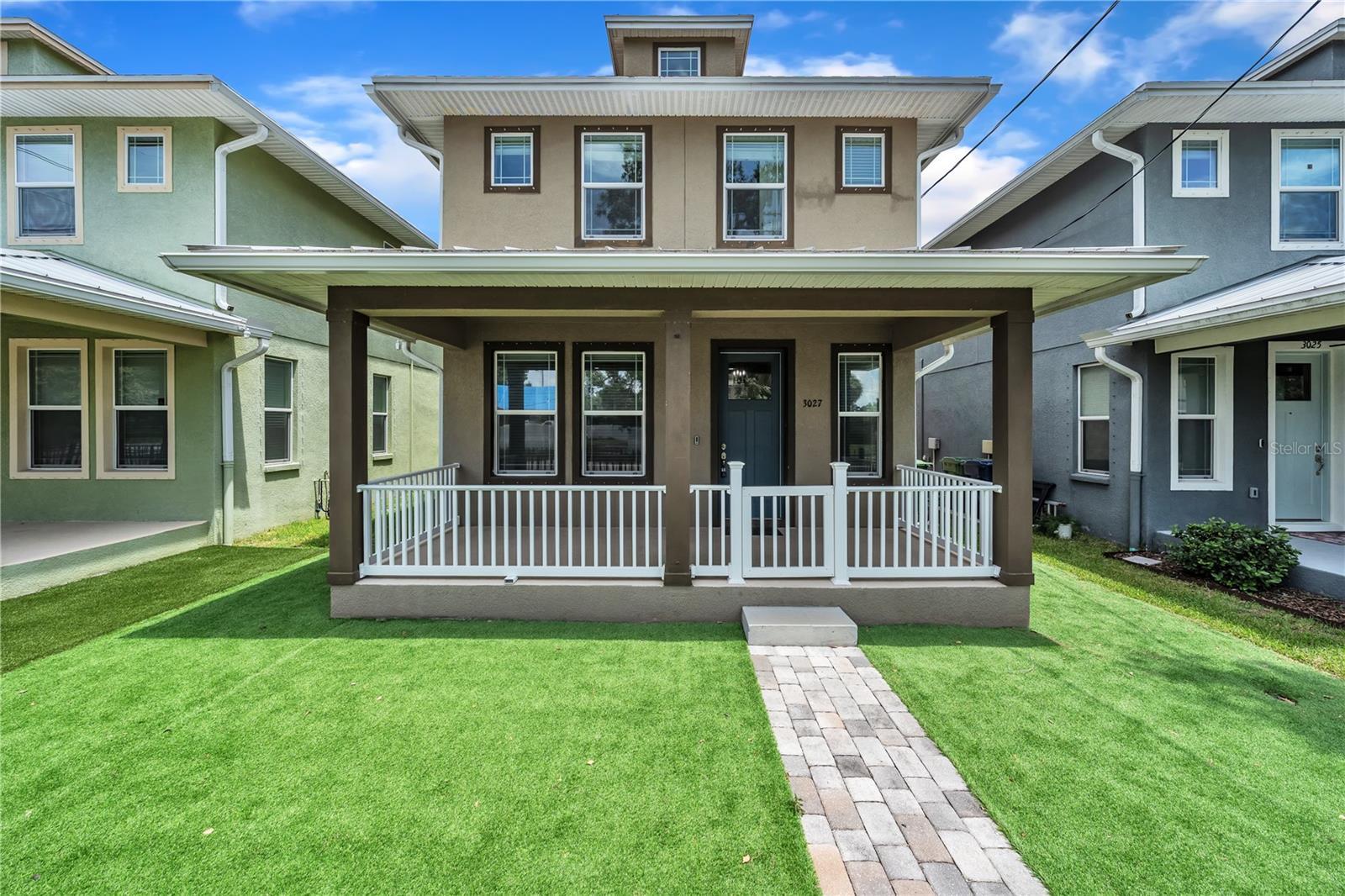 Property Photo: 3027 W Spruce Street FL 33607