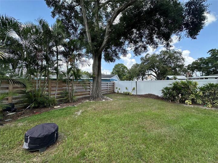 Property Photo:  307 Bay Street  FL 33823 