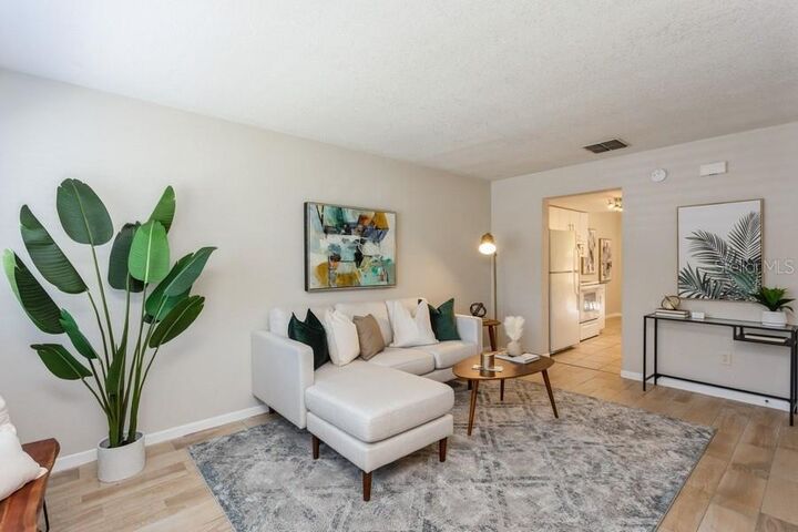 Property Photo: 2052 Kings Highway 8 FL 33755