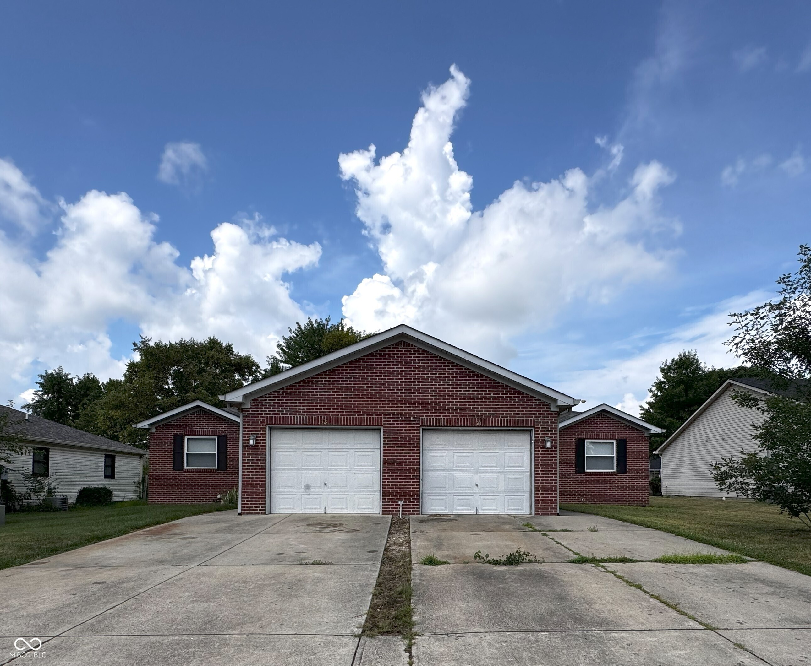 Property Photo: 30 Grassyway Court IN 46184