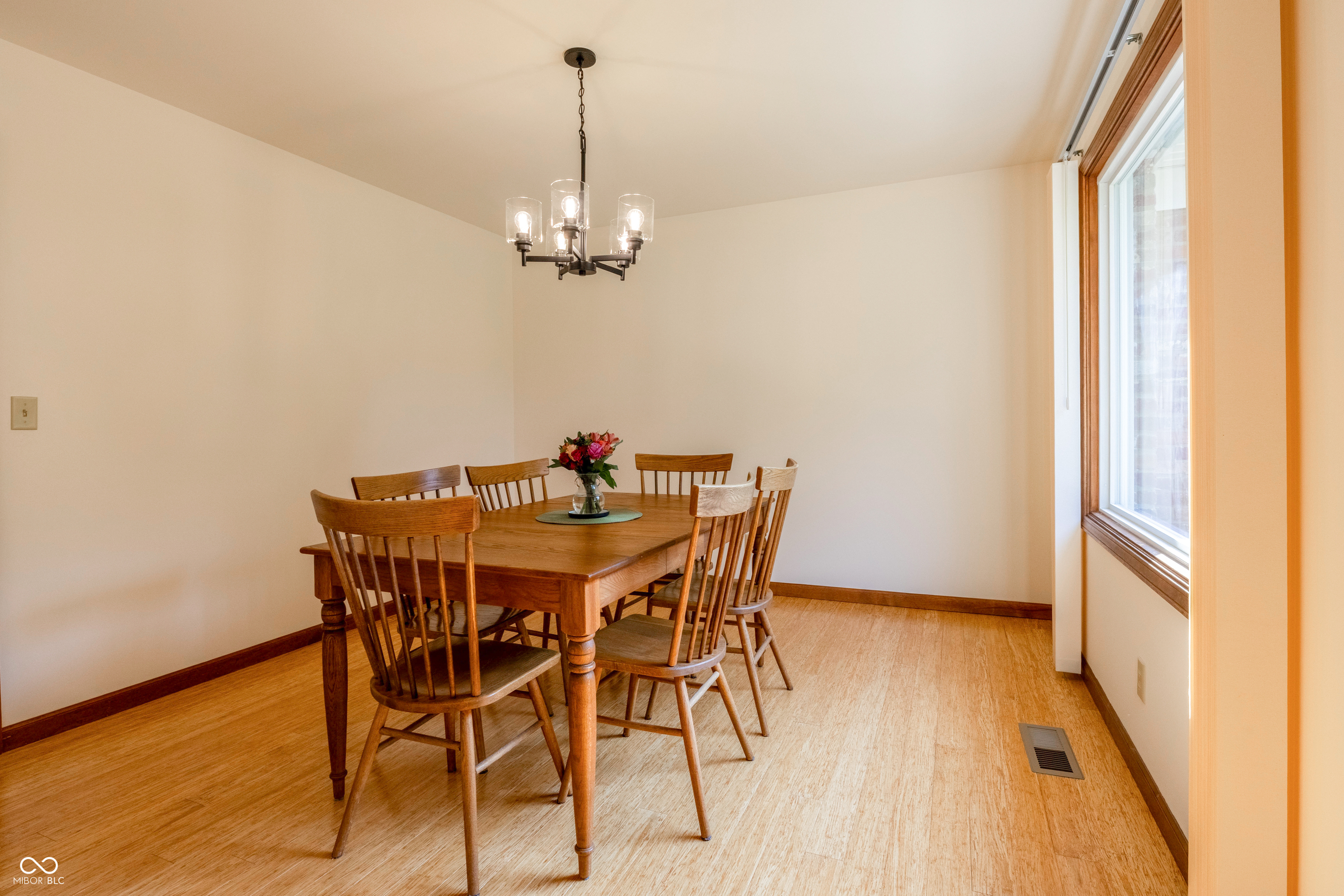Property Photo: 1036 Goldfinch Road IN 47203