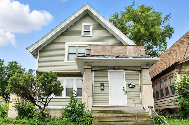 1425 W Burleigh St 1427  Milwaukee WI 53206 photo
