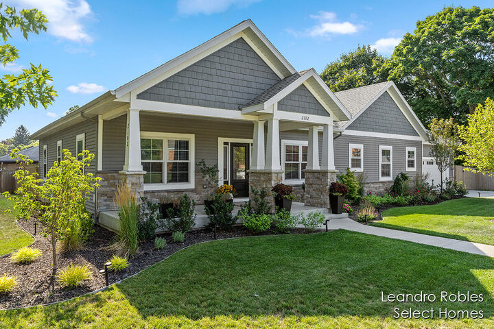 2102 Michigan Street NE  Grand Rapids MI 49503 photo