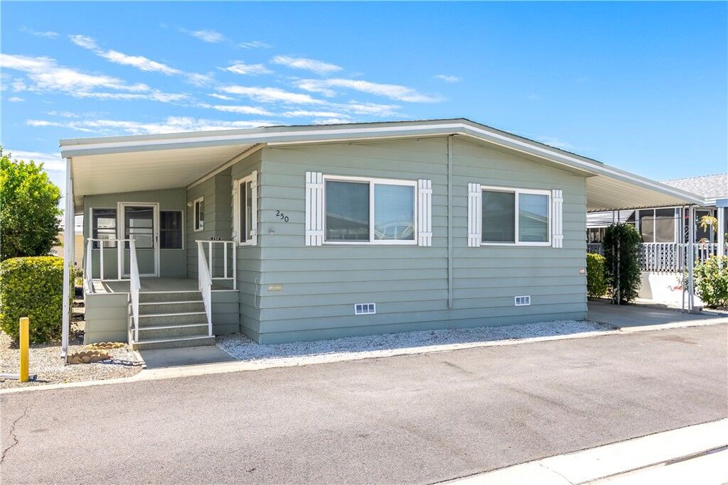 Property Photo:  5001 W Florida Avenue 250  CA 92545 