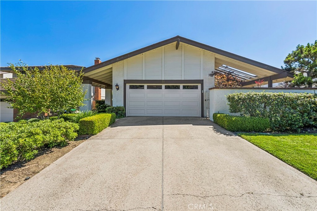 Property Photo:  34 Mainsail Drive  CA 92625 