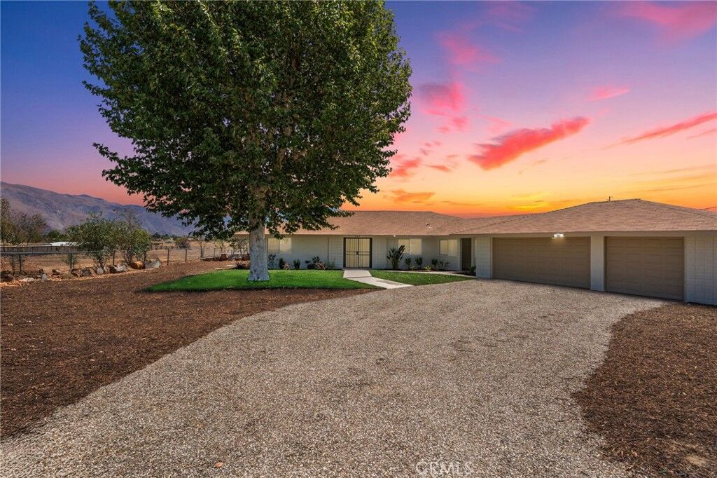 Property Photo:  645 S Lyon Avenue  CA 92582 