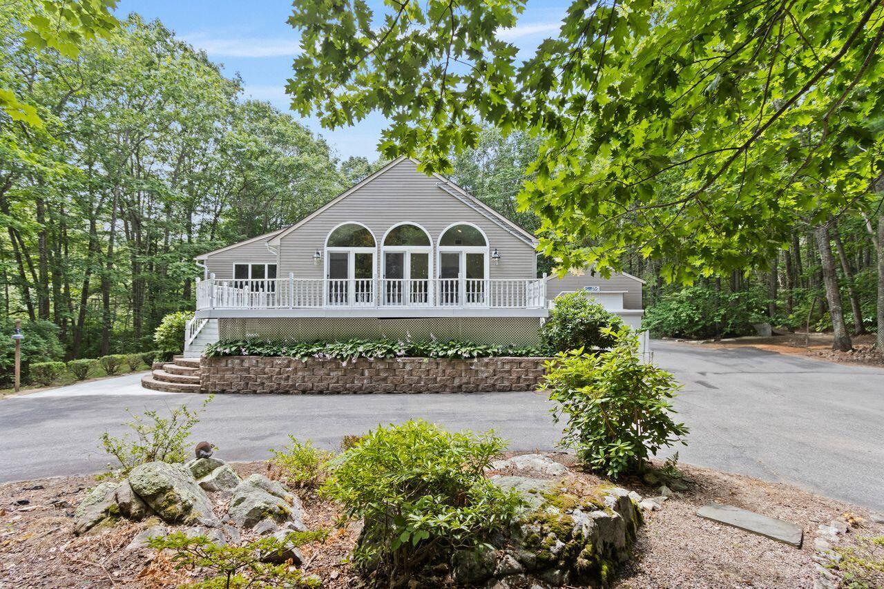 Property Photo:  66 Old Pool Road  ME 04005 