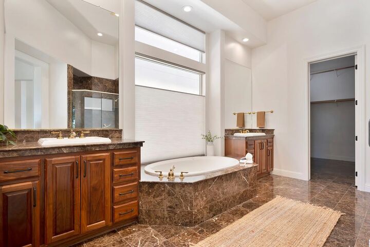 Property Photo: 5321 Bantry Place CA 95762