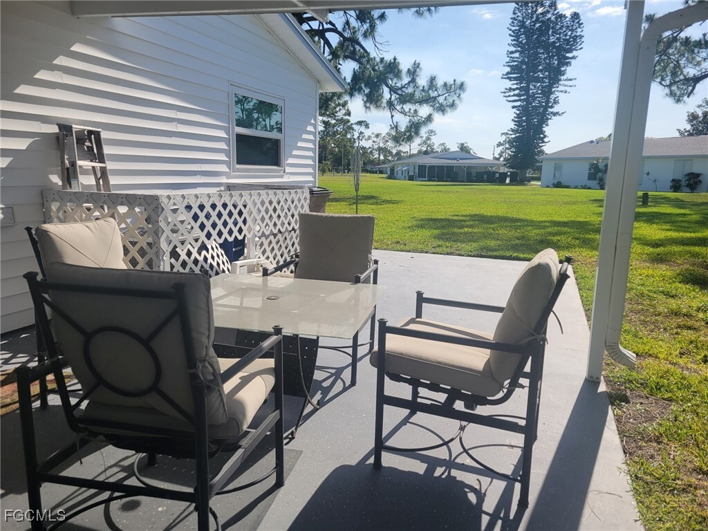 Property Photo: 21 Dawn Flower Circle FL 33936