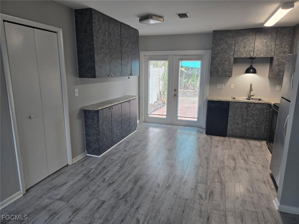 Property Photo: 12380 Dolphin Road FL 33922
