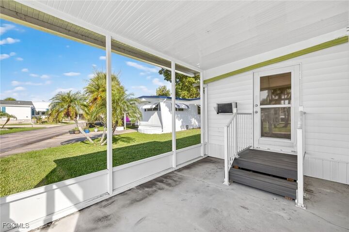 Property Photo: 109 Conestoga Trail FL 33917