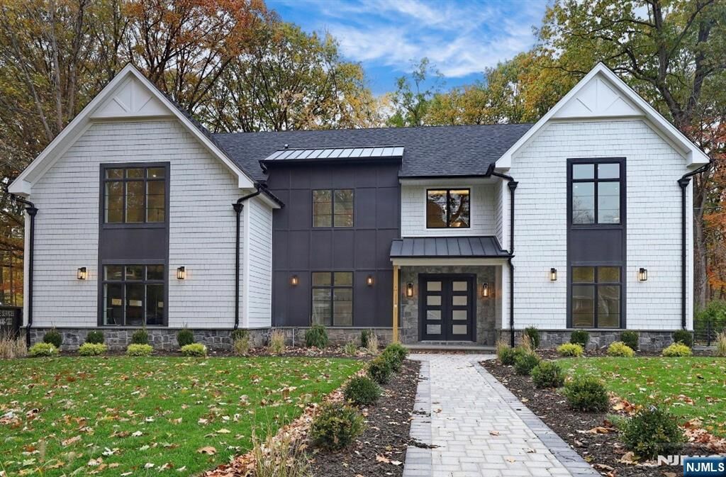 Property Photo:  308 Spring Lane  NJ 07641