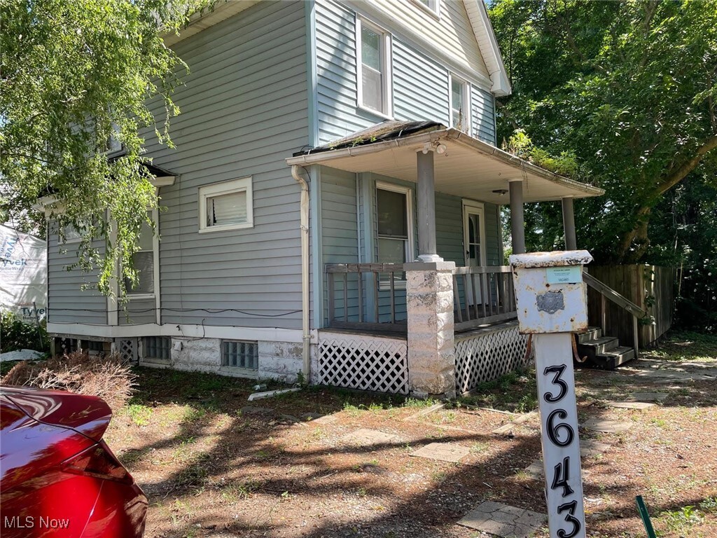 Property Photo: 3643 W 39th Street OH 44109