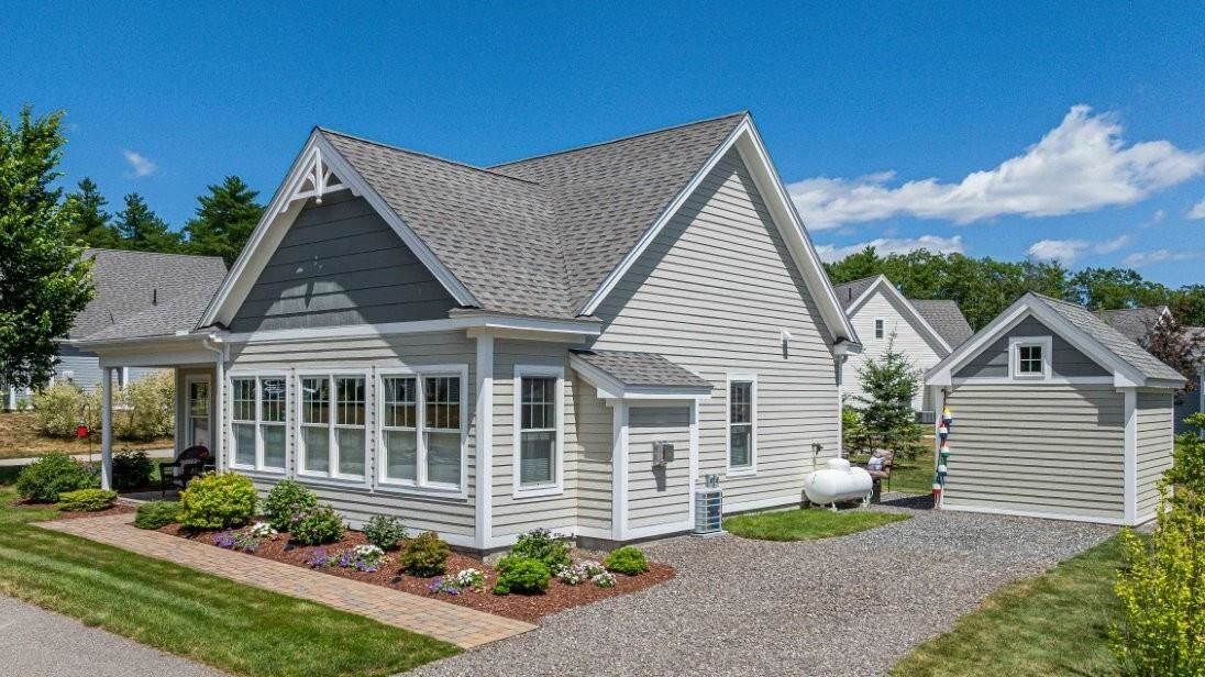 Property Photo:  1 Cornbread Lane  ME 04046 