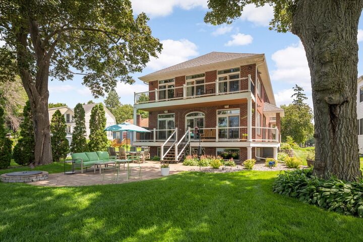 Property Photo: 3890 Sunset Drive MN 55384