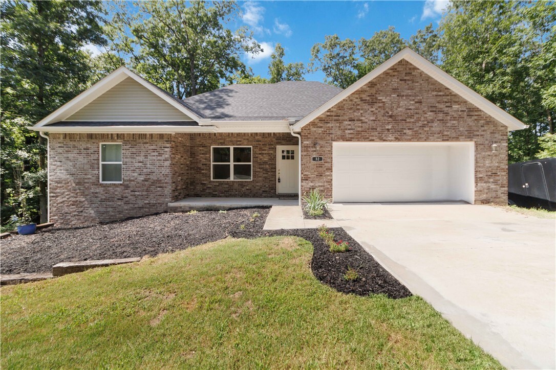 32 Cresswell Drive  Bella Vista AR 72714 photo