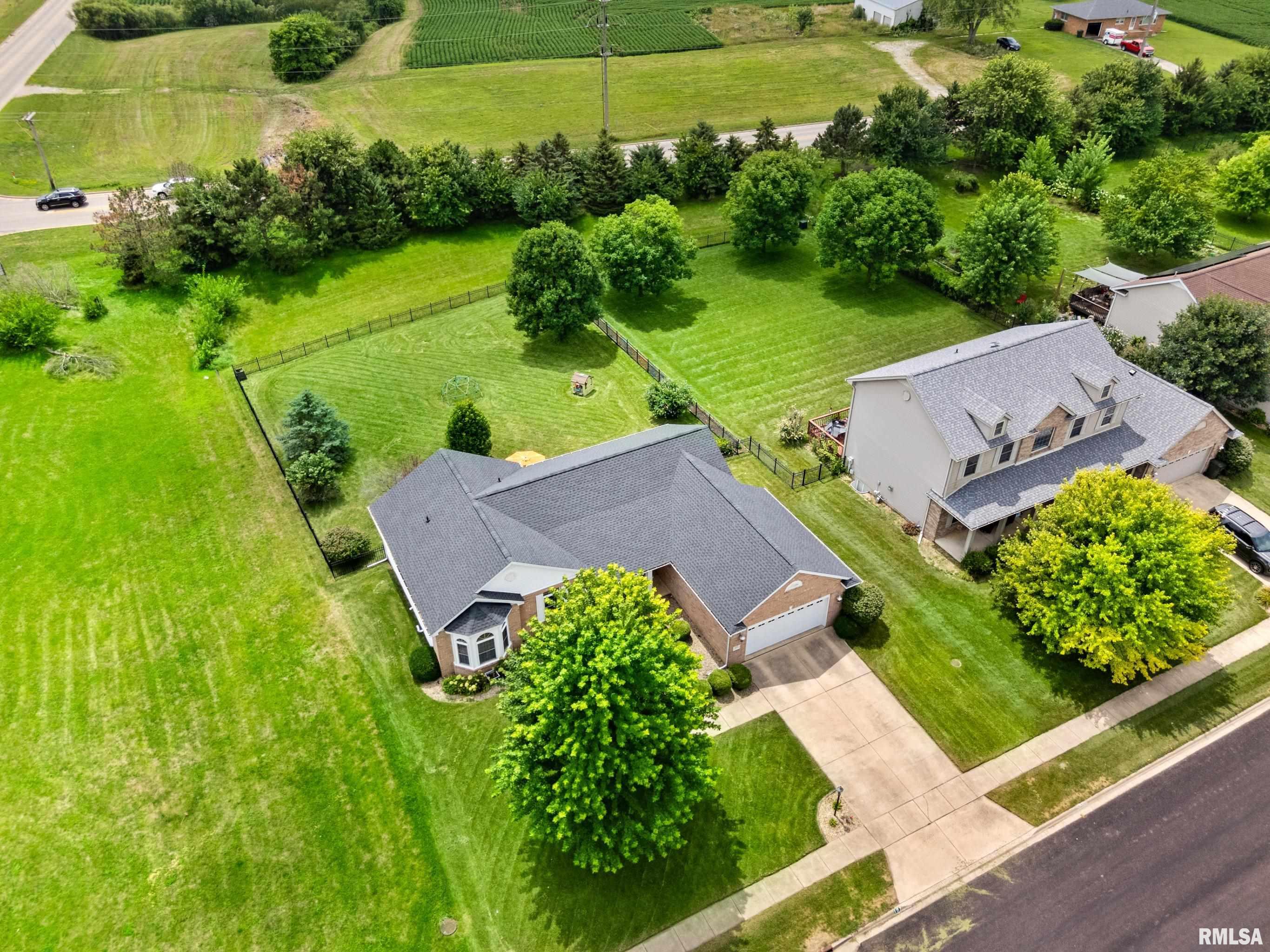 Property Photo: 103 Windsong Drive IL 61571