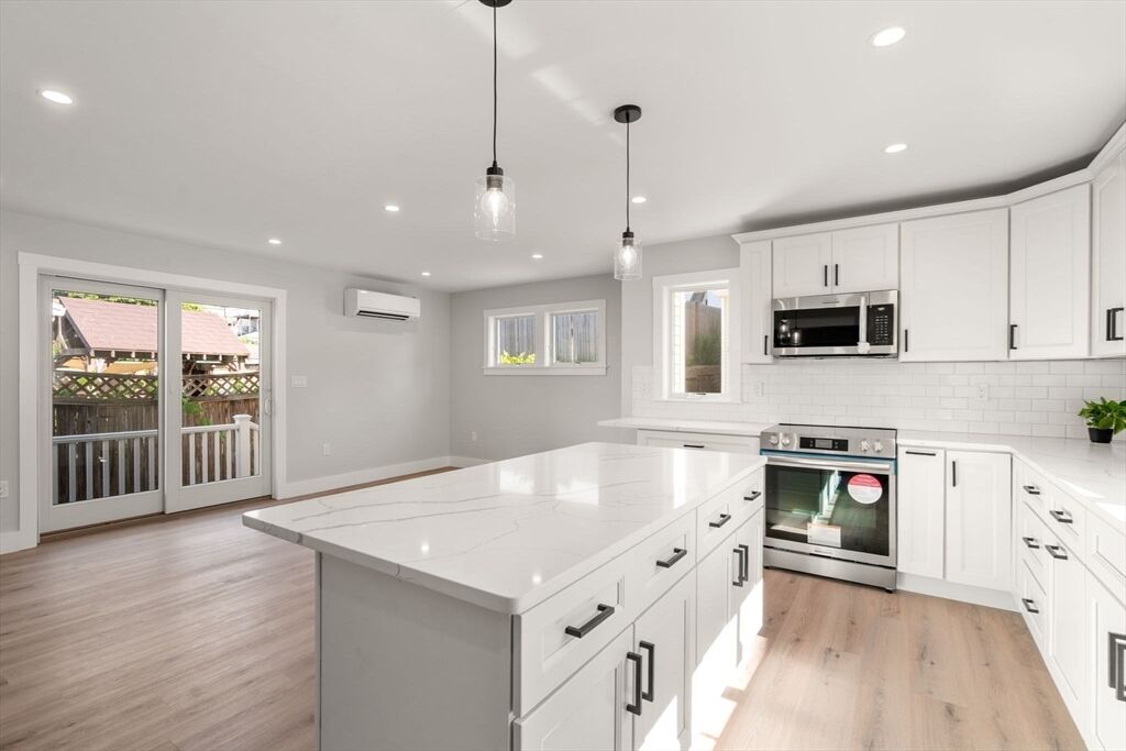 Property Photo:  15 Addison Street B  MA 01930 