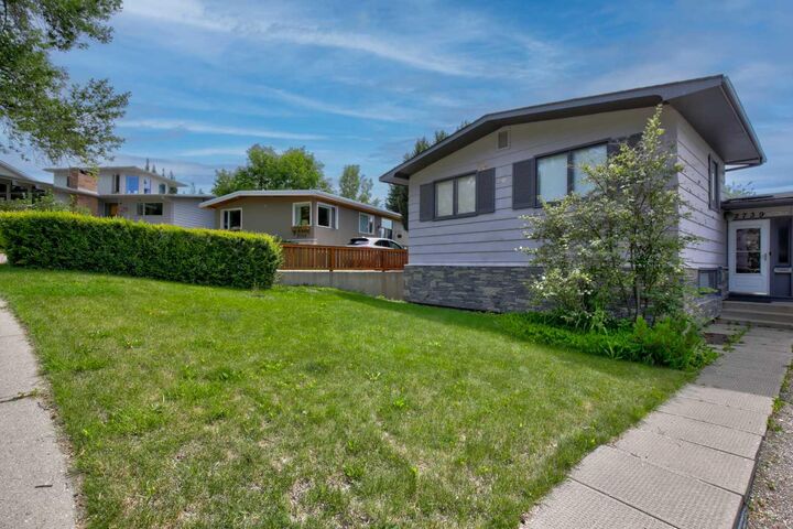 Property Photo:  2739 Chalice Road NW  AB T3G 3M1 