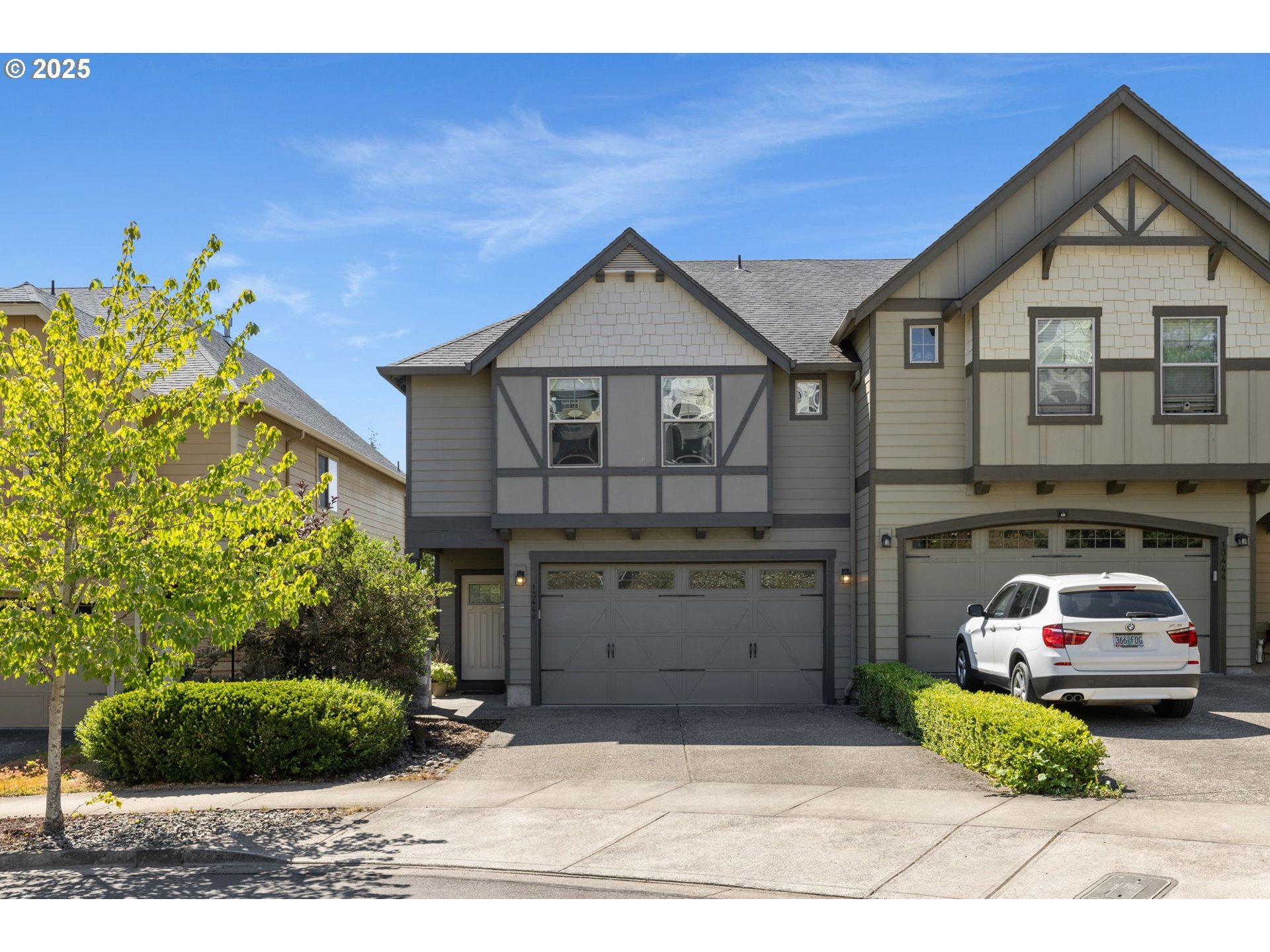 Property Photo: 13448 SE Autumnwood Ln OR 97086