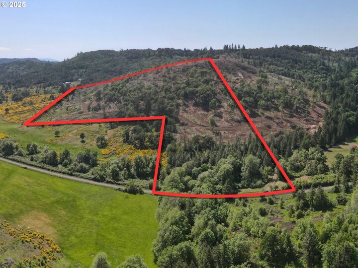 11896 SW Dupee Valley Rd  McMinnville OR 97128 photo