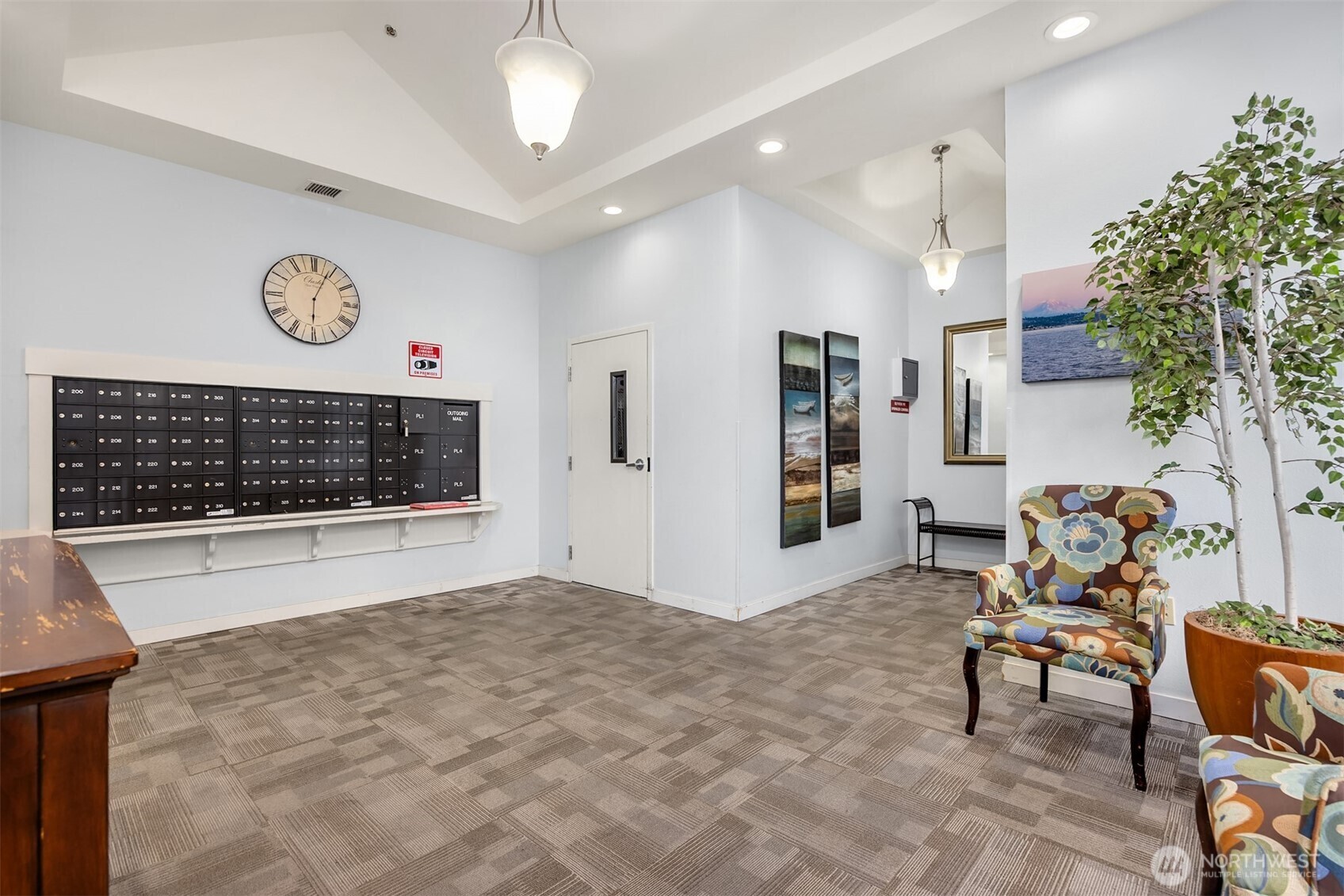 Property Photo: 300 High School Road NE 419 WA 98110
