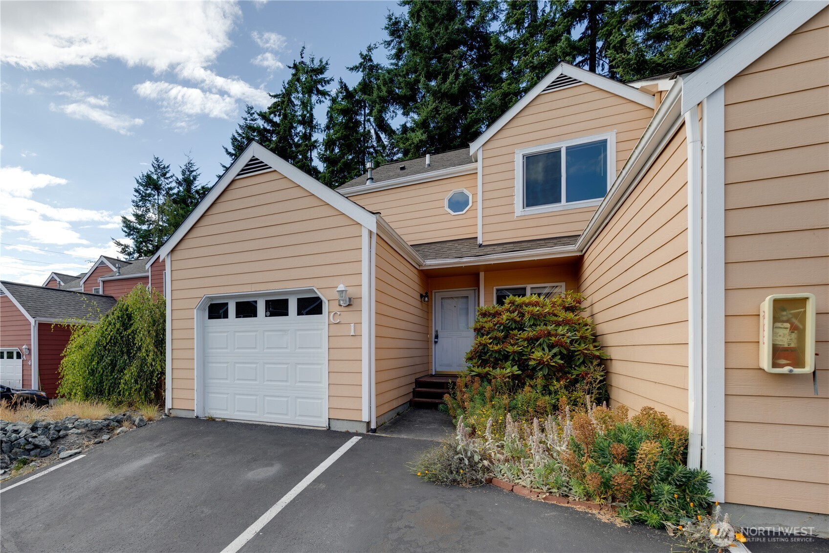 1250 SW Heller Road C1  Oak Harbor WA 98277 photo