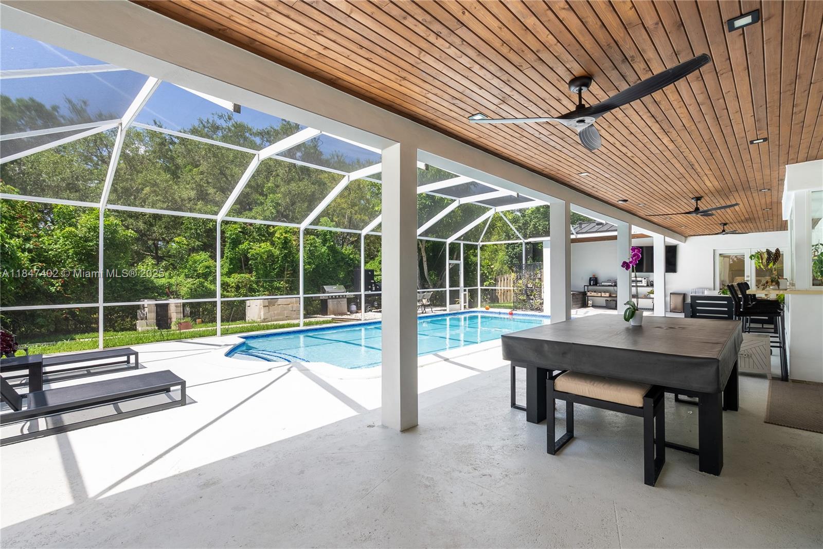 Property Photo: 7705 SW 171st Ter FL 33157