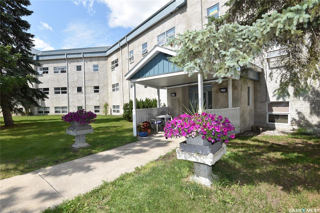 Photo de la propriété: 102 Manor Drive 207 SK S0E 1E0