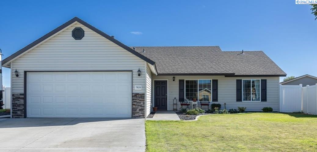 7820 Salmon Dr  Pasco WA 99301 photo