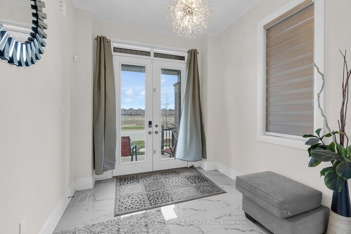 Property Photo:  10 Tweedhill Avenue  ON L7C 4K5 
