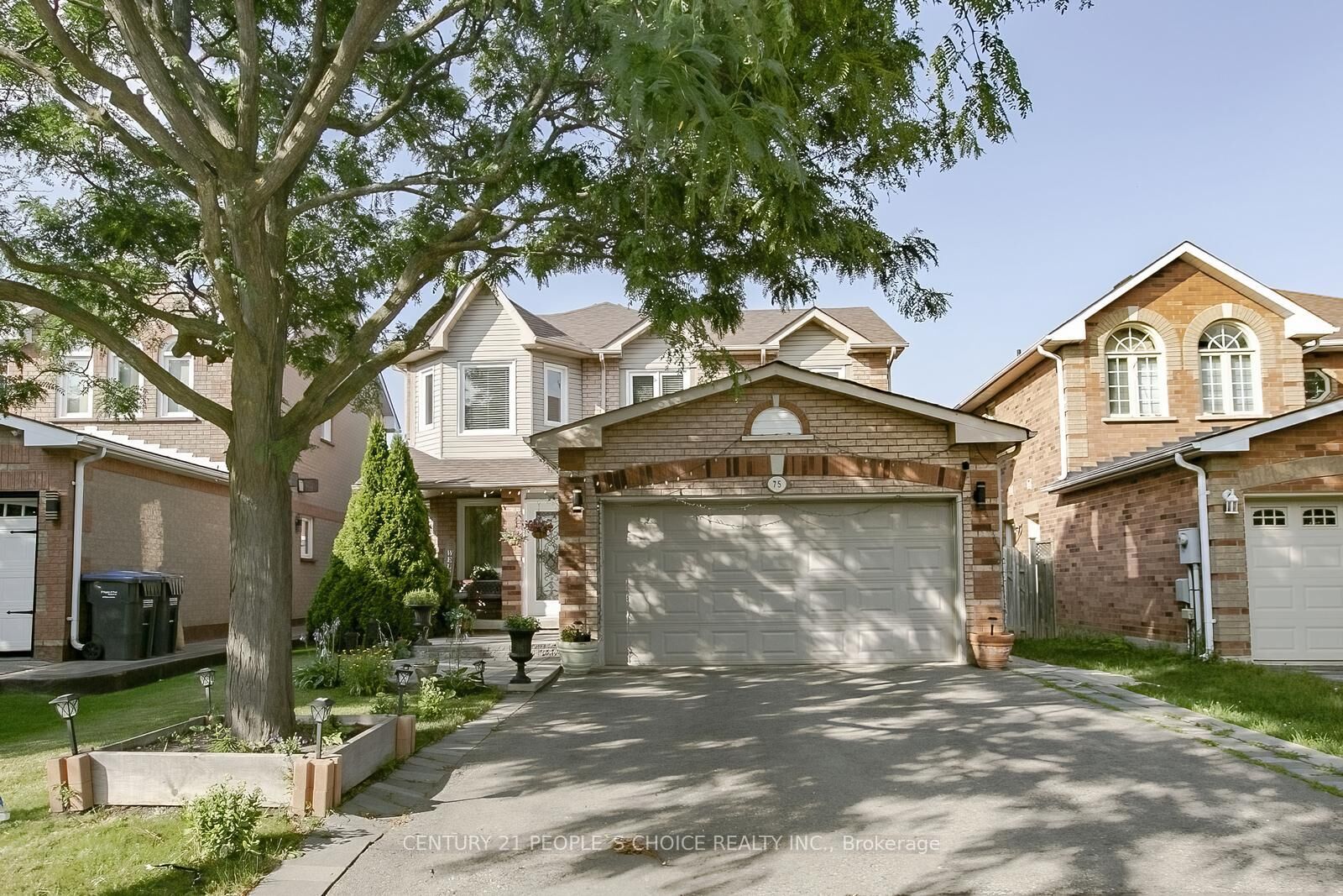 Photo de la propriété:  75 Letty Avenue  ON L6Y 4T1 