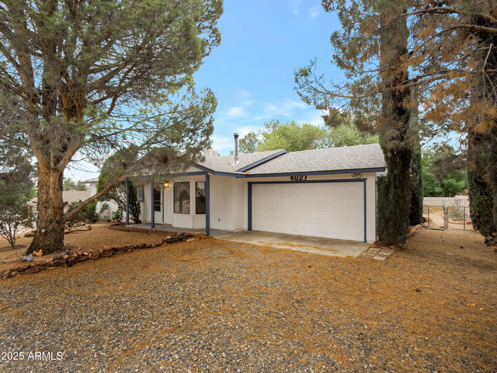 Property Photo:  4027 E Sabino Trail  AZ 86326 