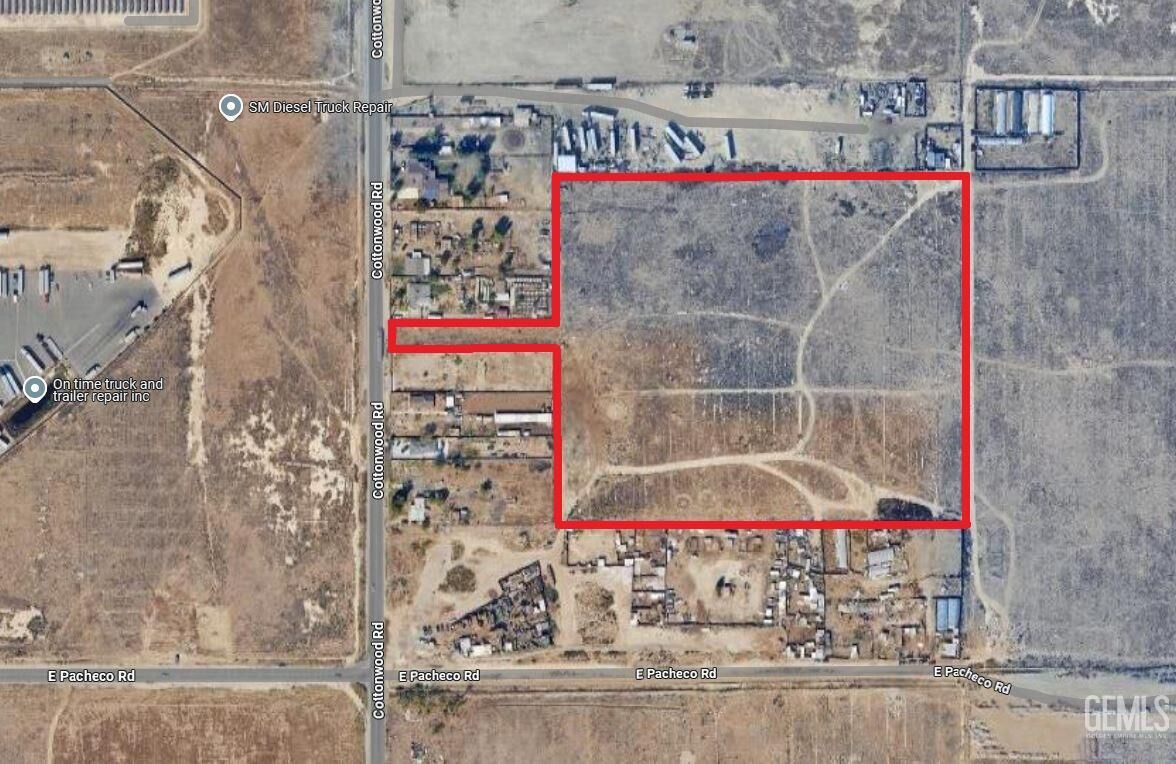 Property Photo:  0 Apn 172-060-04 (Cottonwood Rd)  CA 93307 