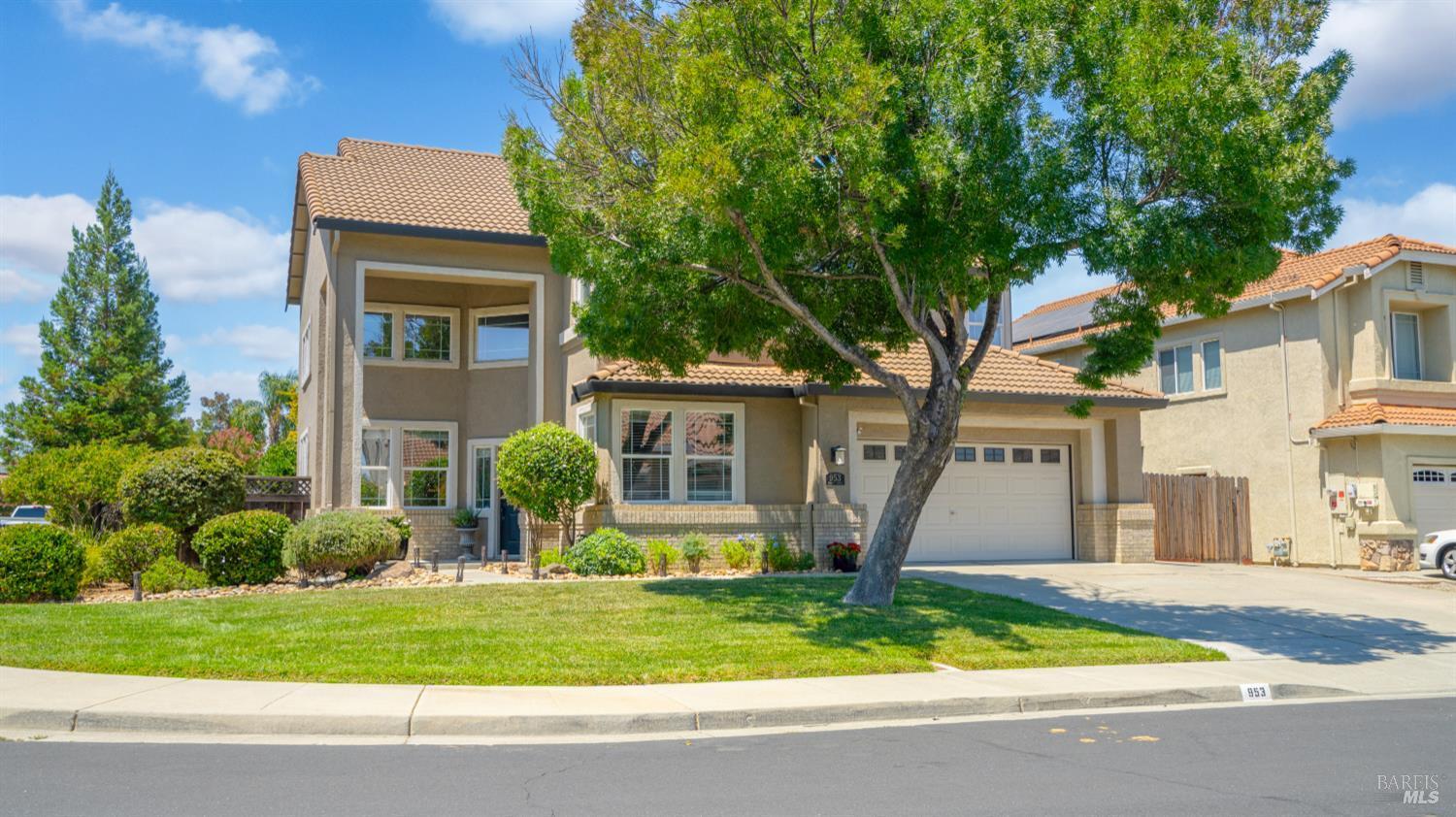 Property Photo:  953 Cashel Circle  CA 95688 