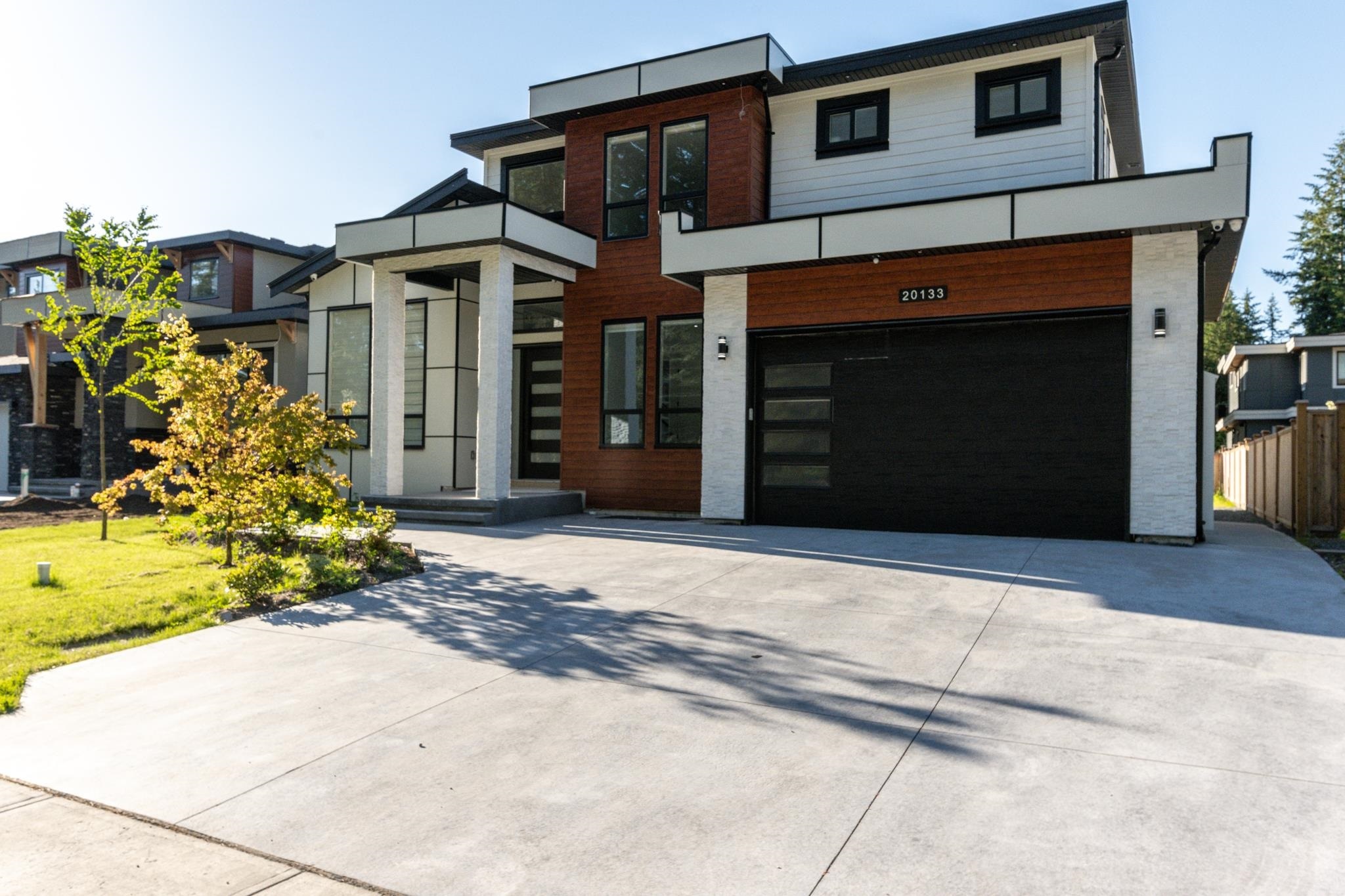 Property Photo: 20133 27 Avenue BC V2Z 0B6
